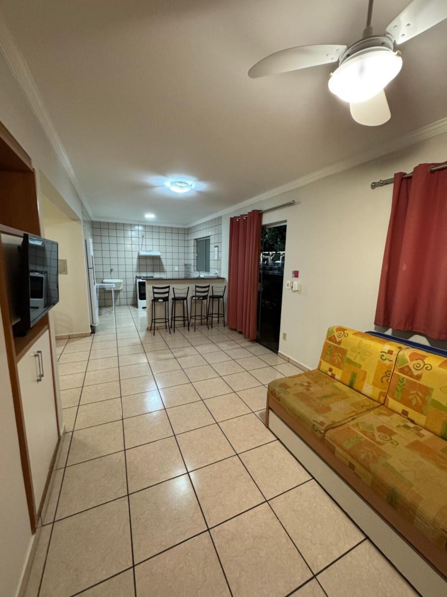 Casa Ate 10 Pessoas Diroma Fiori - Ymt - 417 Caldas Novas
